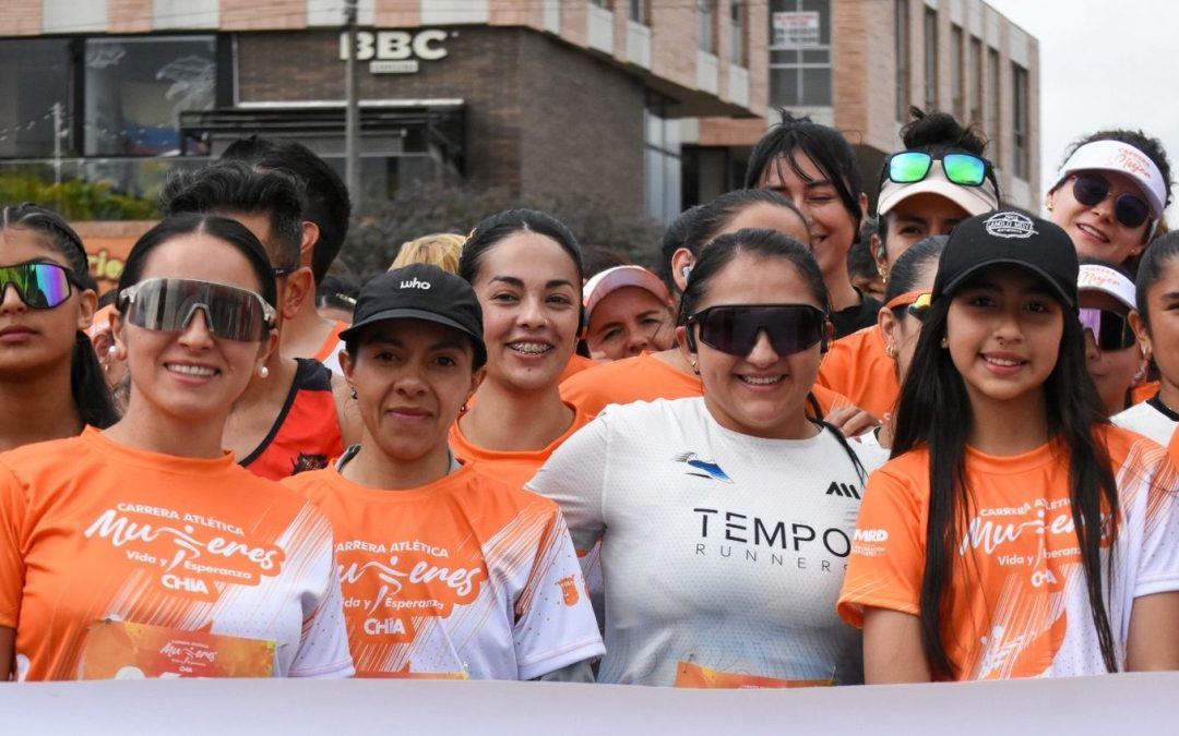 3.600 mujeres corrieron por la vida y la esperanza en Chía